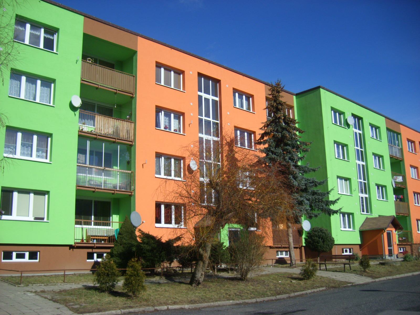 zateplení bytového domu Benešov nad Ploučnicí